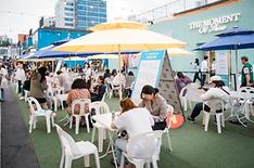 This year's Cultural Diversity Week will run from May 21-27 at Gwanghwamun Square in Seoul. Seen are visitors at last year's event on May 25 taking part in the side event