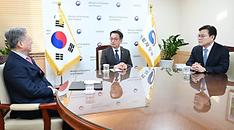 Правительство Кореи провело встречи с финансовыми компаниями в Нью-Йорке