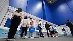 183,000 jobs added in June for 6th straight month of growth