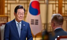 Ли Чжэ Мён пообещал поддержку в случае встречи лидеров США и КНДР