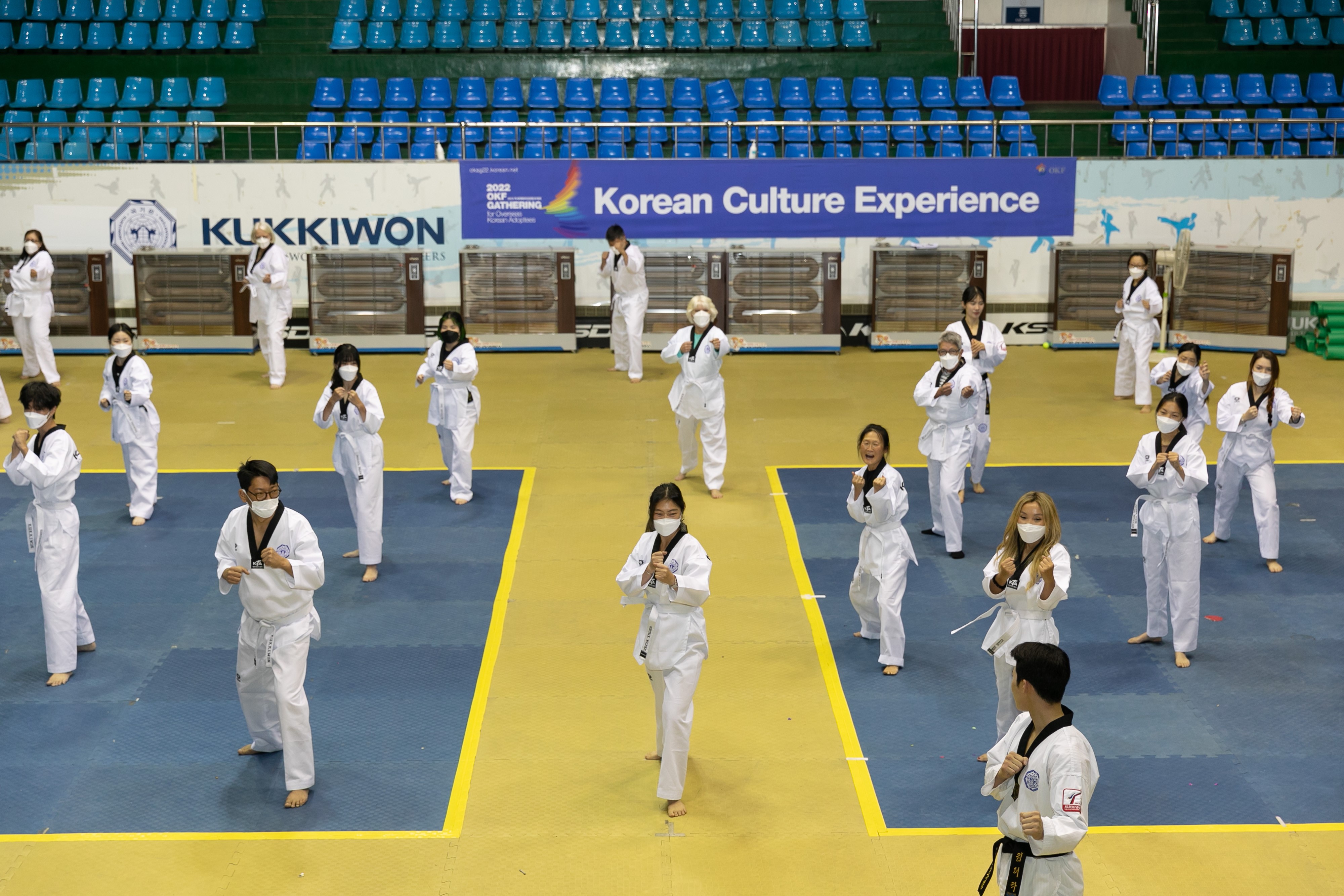 [Опыт корейской культуры | K-Sport] Усыновленные корейские дети учатся духу и мужеству нации, изучая тхэквондо, традиционное корейское боевое искусство