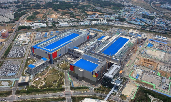 Industrial output in February rises 2.5%, highest in over 5 years